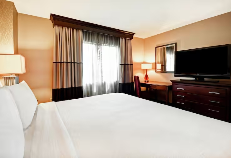 Embassy Suites by Hilton Dulles Airport - Chambres