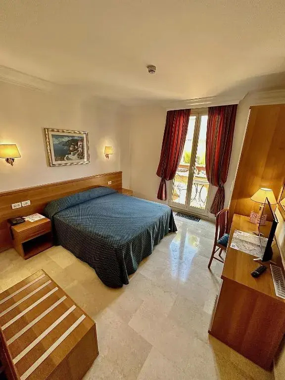 Hotel Principe Di Piemonte - Chambres
