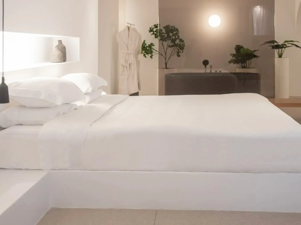 Lilium Grand Double Suite (full double bed)