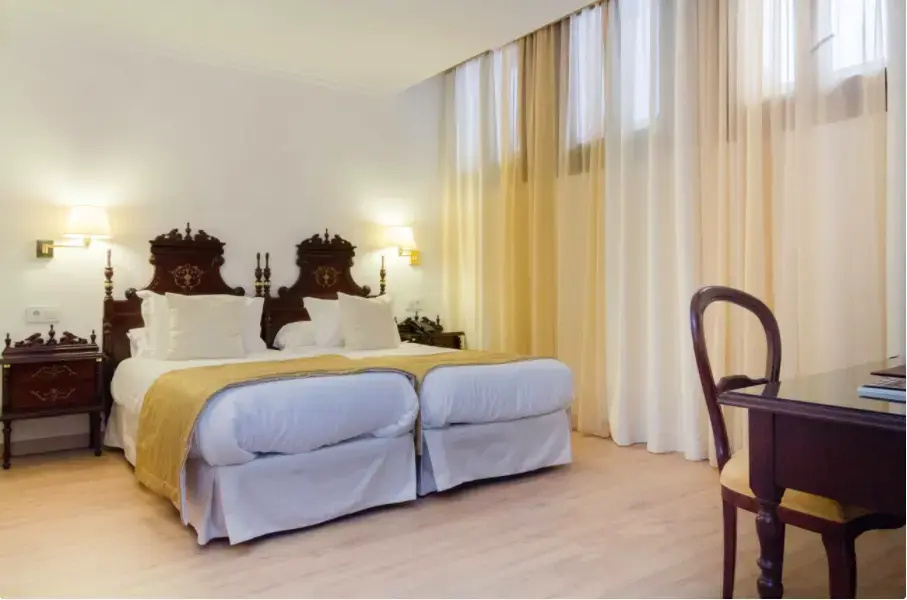 Basic Double room (twin beds)