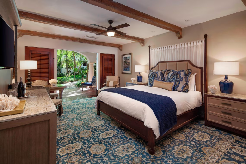 Double room with resort view (full double bed)