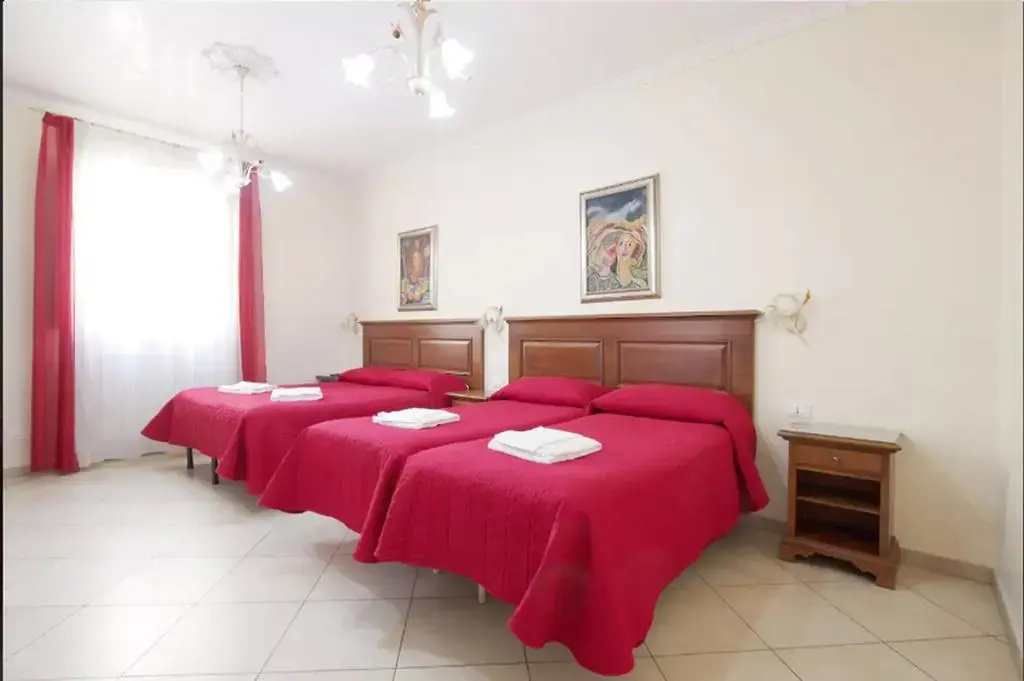 Double Apartment (full double bed)