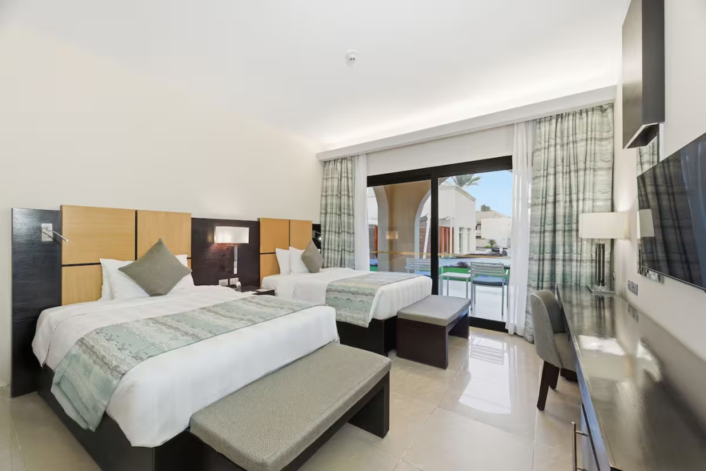 Double Family Apartment, full double bed room photo 1