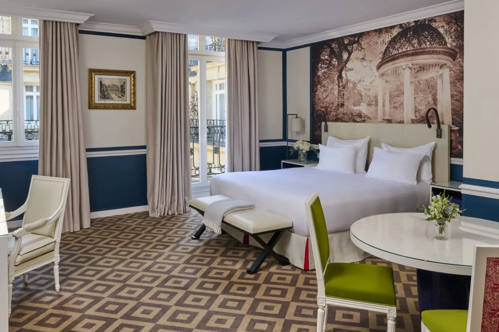 Deluxe Double Studio Suite (twin beds)