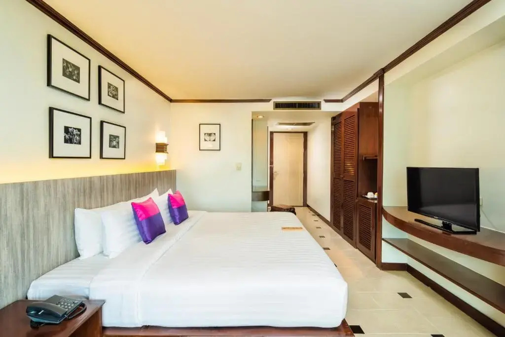 Superior Double room (full double bed)