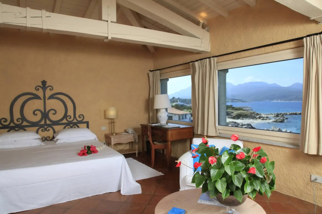 Panoramic Sea View Double Junior Suite (full double bed)
