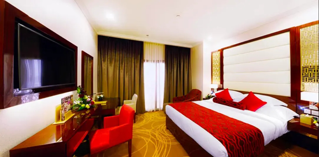 Luxury Double Club room (full double bed)