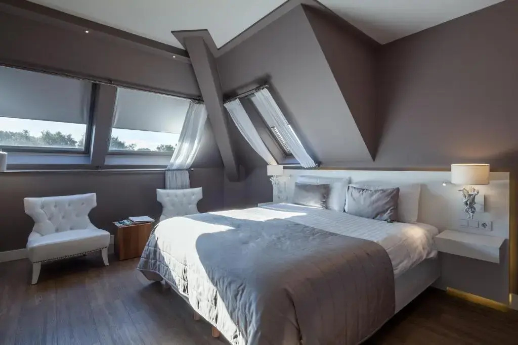 Superior Double room (full double bed)
