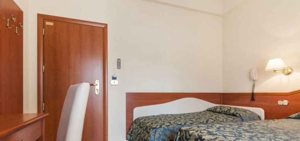 Superior Double room (full double bed)