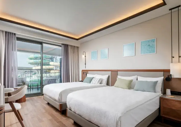 Deluxe (Family Zone) Quadruple Double 4 Room with Adventure park view