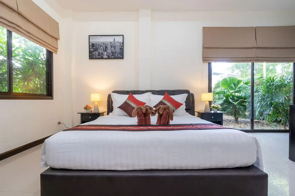 6 Bedrooms Suite Private Pool Villa