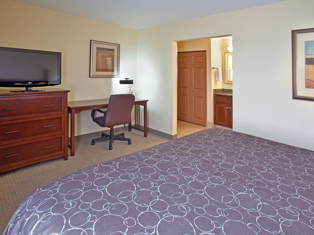 Staybridge Suites Elkhart North by IHG - Chambres