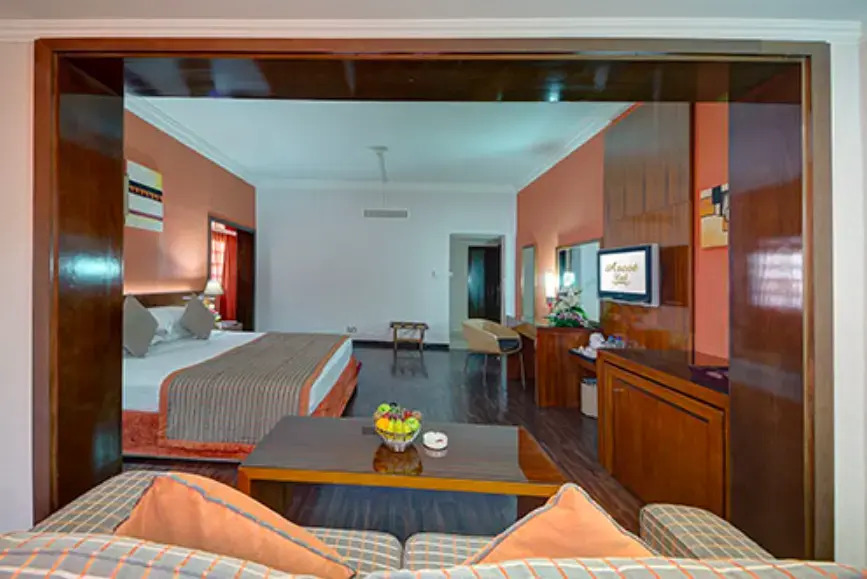 Ascot Hotel