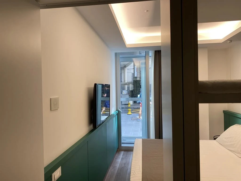 Standard Double room with internal view in the gallery (full double bed)