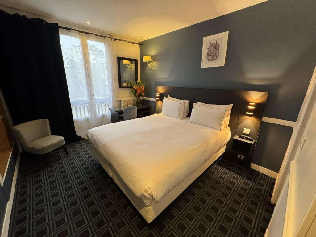 Superior Double room (full double bed)