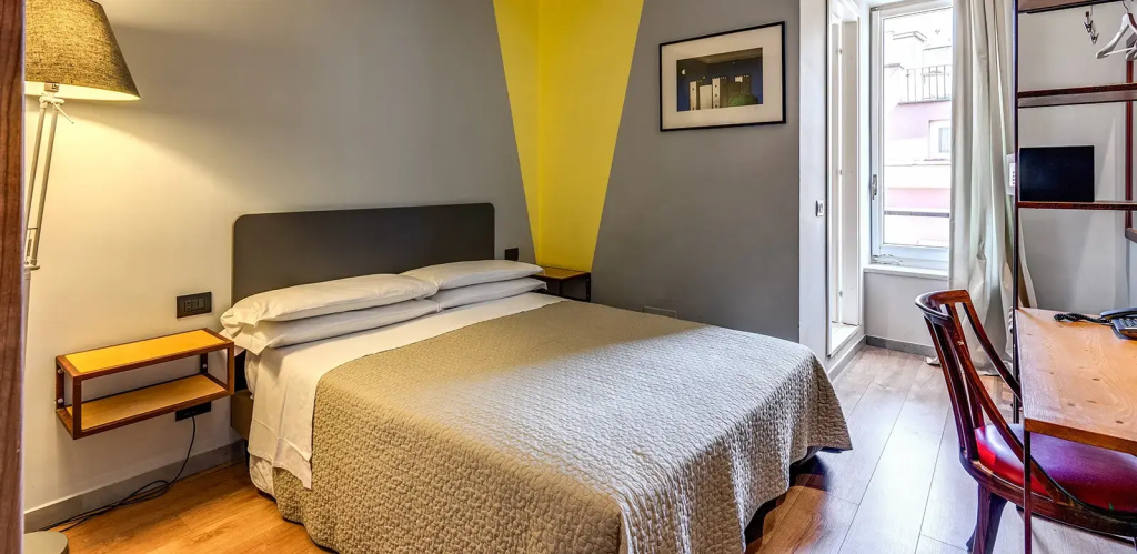 Classic Small Double room (full double bed)