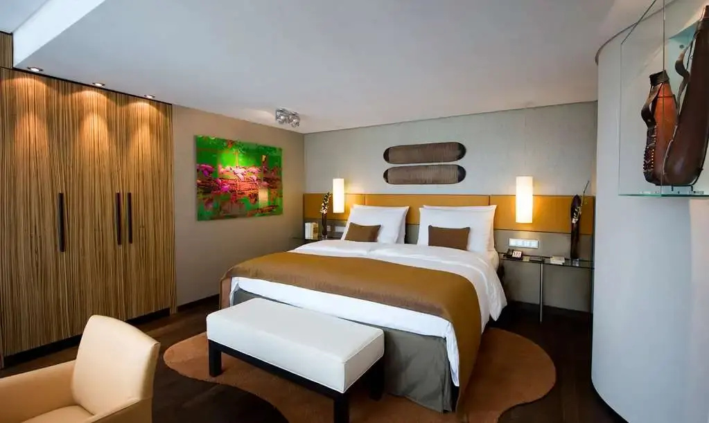 Lifestyle Double Hommage Suite (full double bed)