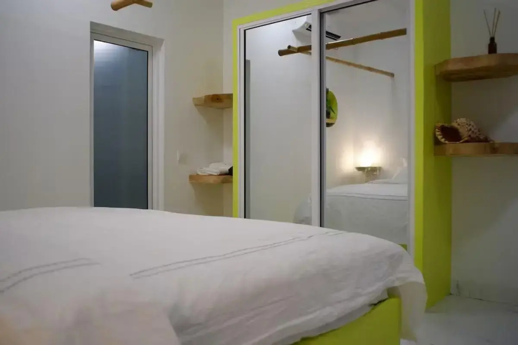 Гостевой дом Noovilu Suites  — фото