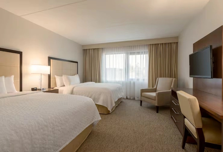 2 Bedrooms Sextuple Suite