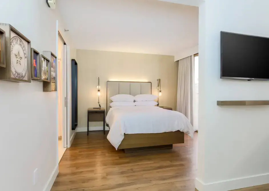 Sheraton Suites Market Center Dallas - Chambres