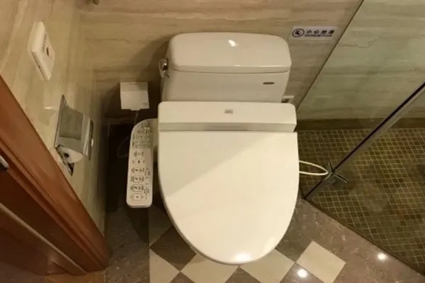 Dalian East Hotel - Chambres