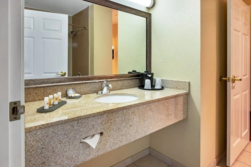 La Quinta Inn & Suites by Wyndham Albuquerque Midtown - Chambres