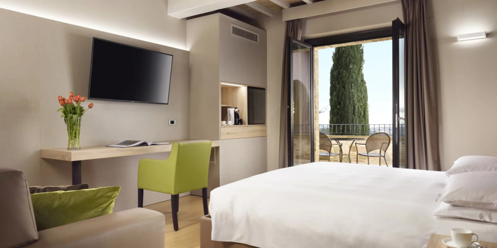 Dream Double Suite (full double bed)
