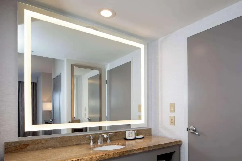 Embassy Suites by Hilton Portland Maine - Chambres