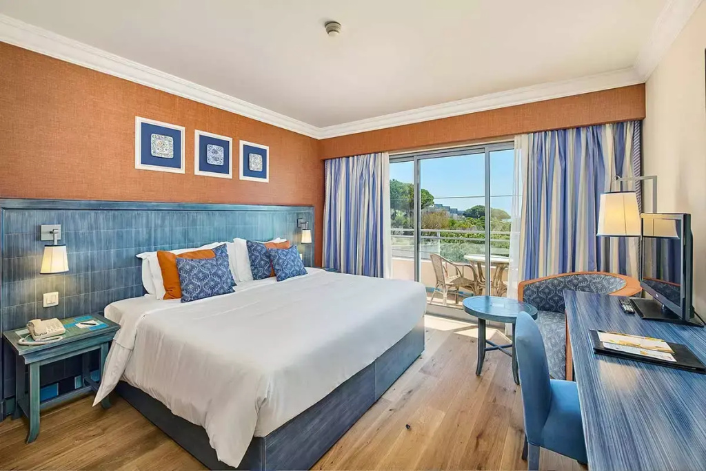 Grande Real Santa Eulalia Resort - Chambres