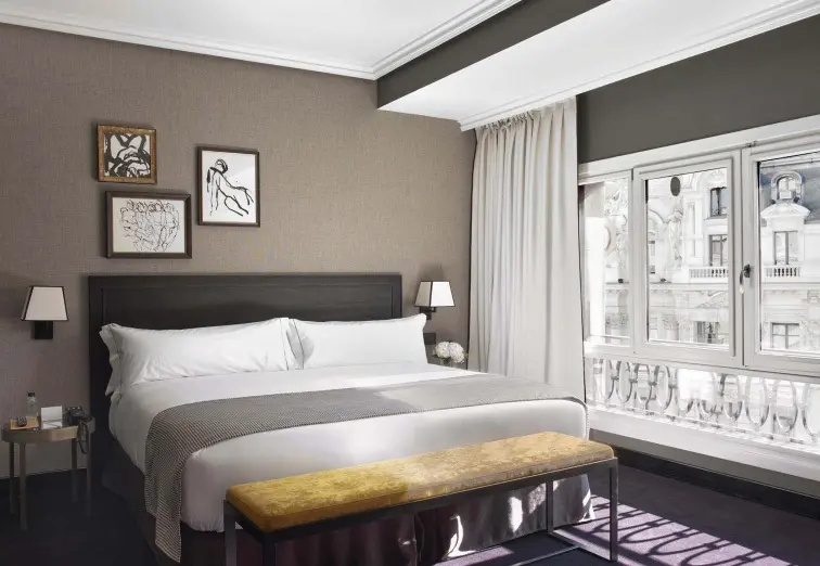 Double Junior Suite (full double bed)
