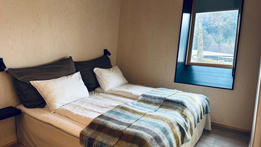 Economy Preikestolen Mountain Lodge Double room (full double bed)
