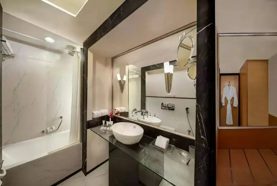 Savoy Suites Hotel Apartments - Chambres
