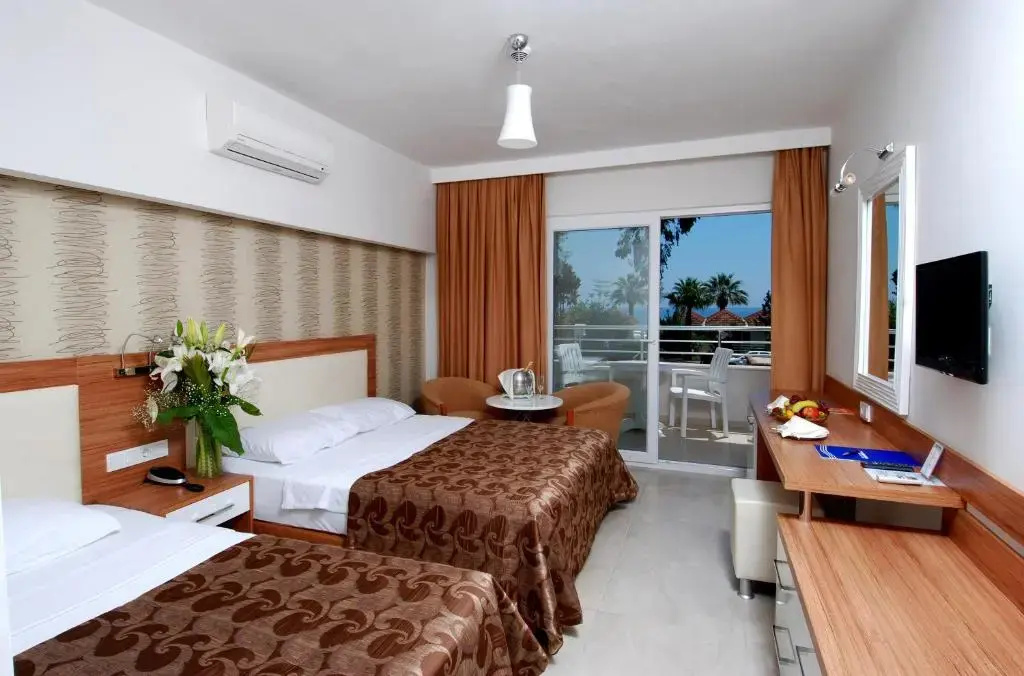 Hotel photo 8