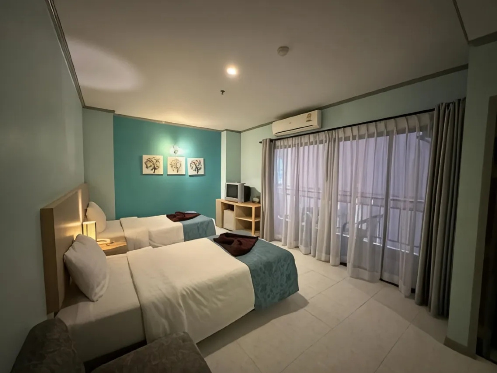 Thipurai City Hotel - Chambres