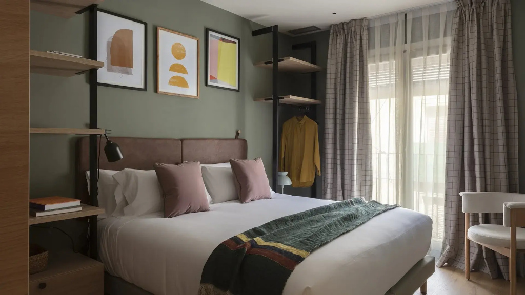 Superior Double room (full double bed)