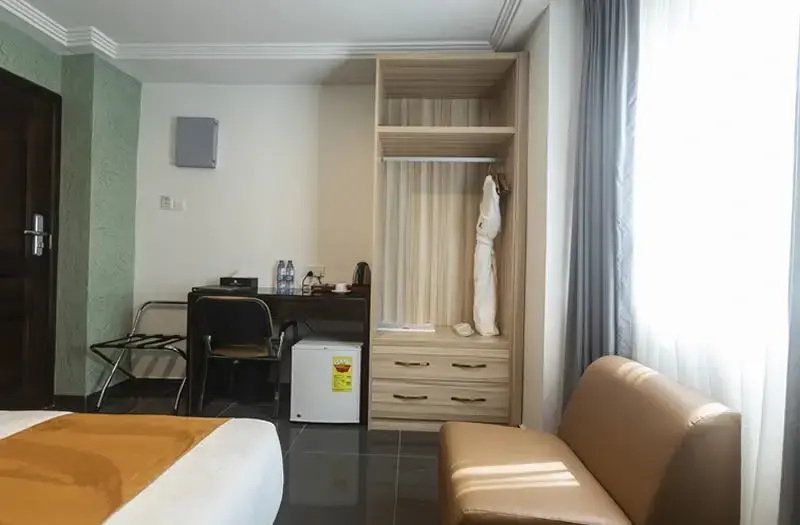 Airport View Hotel - Chambres