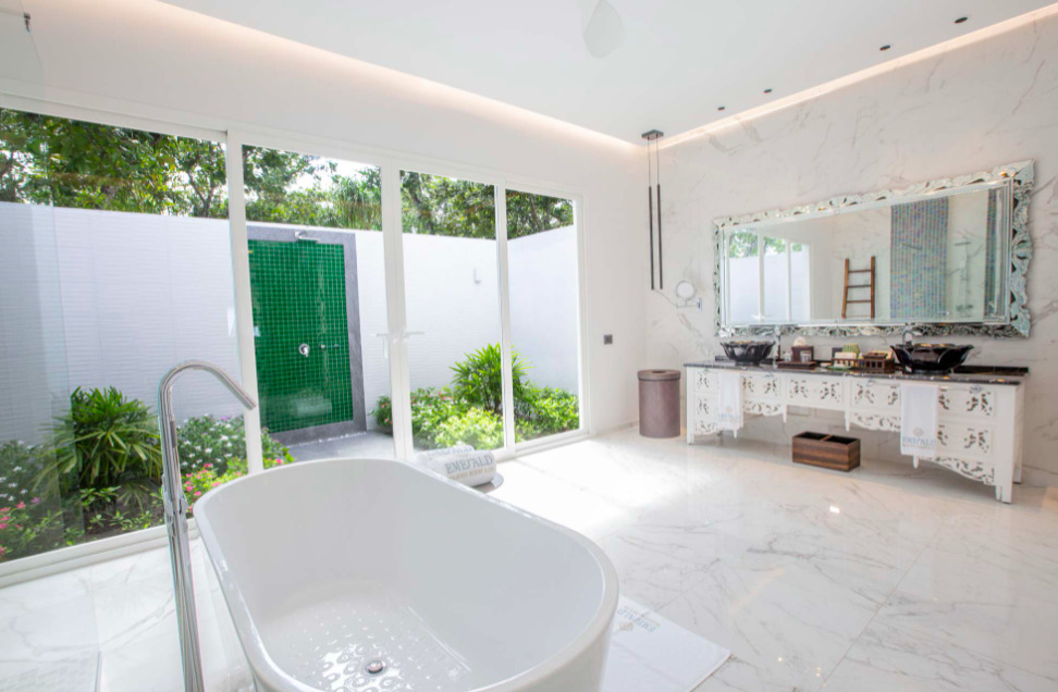 Emerald Maldives Resort & Spa