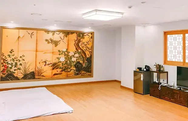 Deluxe Ondol room