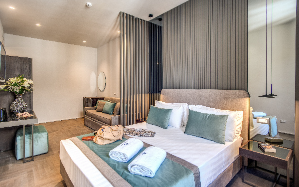 Double Junior Suite (full double bed)
