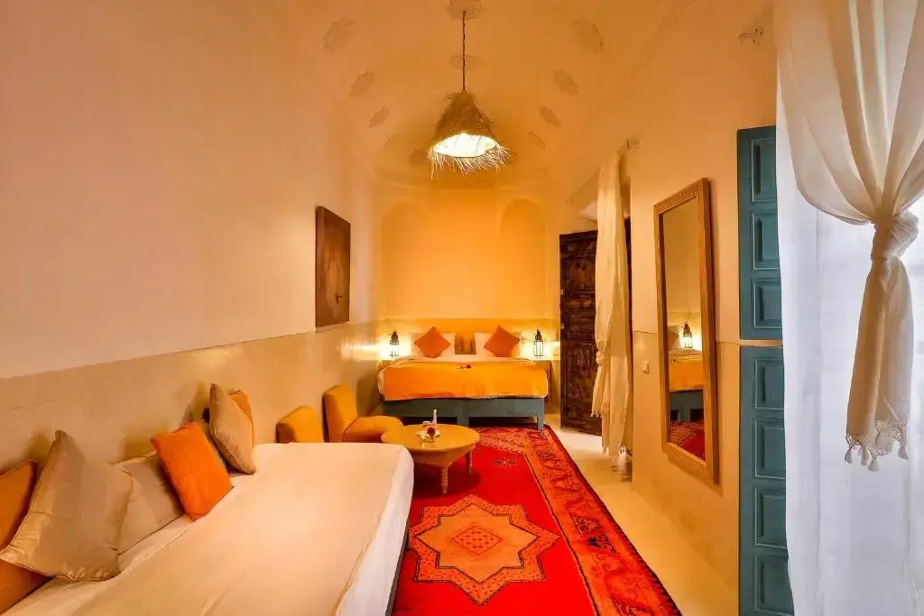 Double Junior Suite (twin beds)