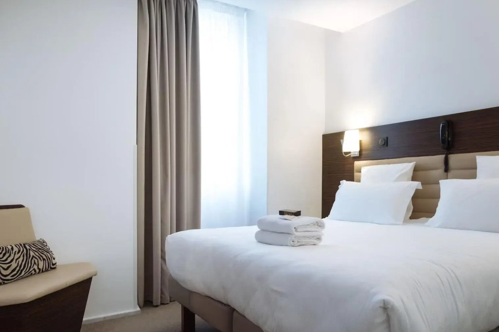 Hôtel & Appartements Monsigny - Chambres