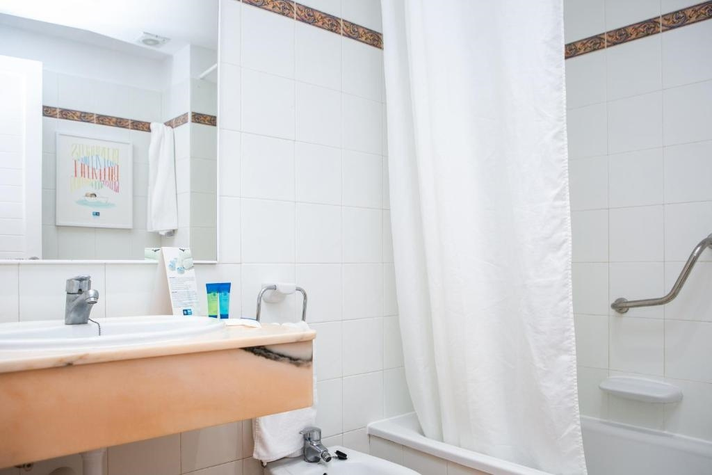RVHotels Sea Club Menorca - Chambres