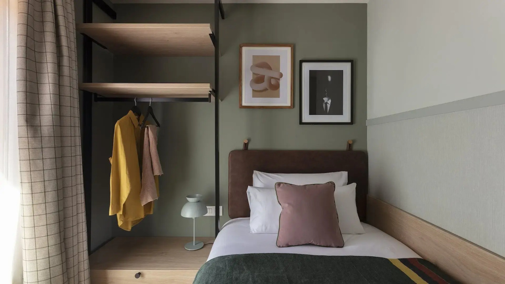 Single room