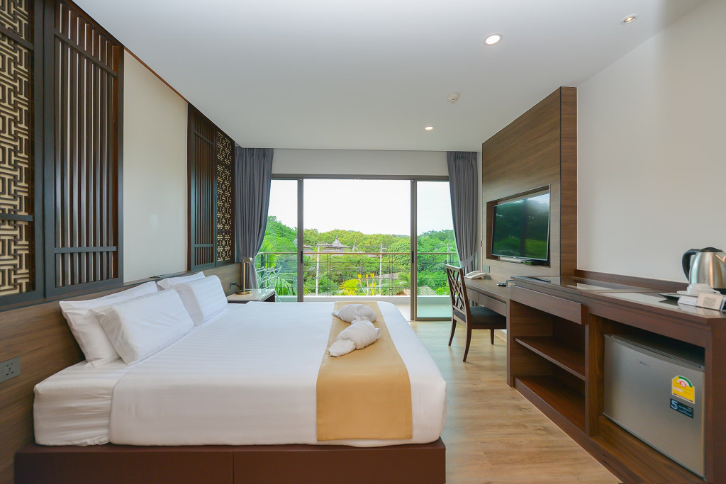 Pool Access Villa