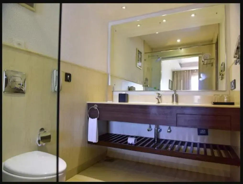 Golden Tulip Goa Candolim - Chambres