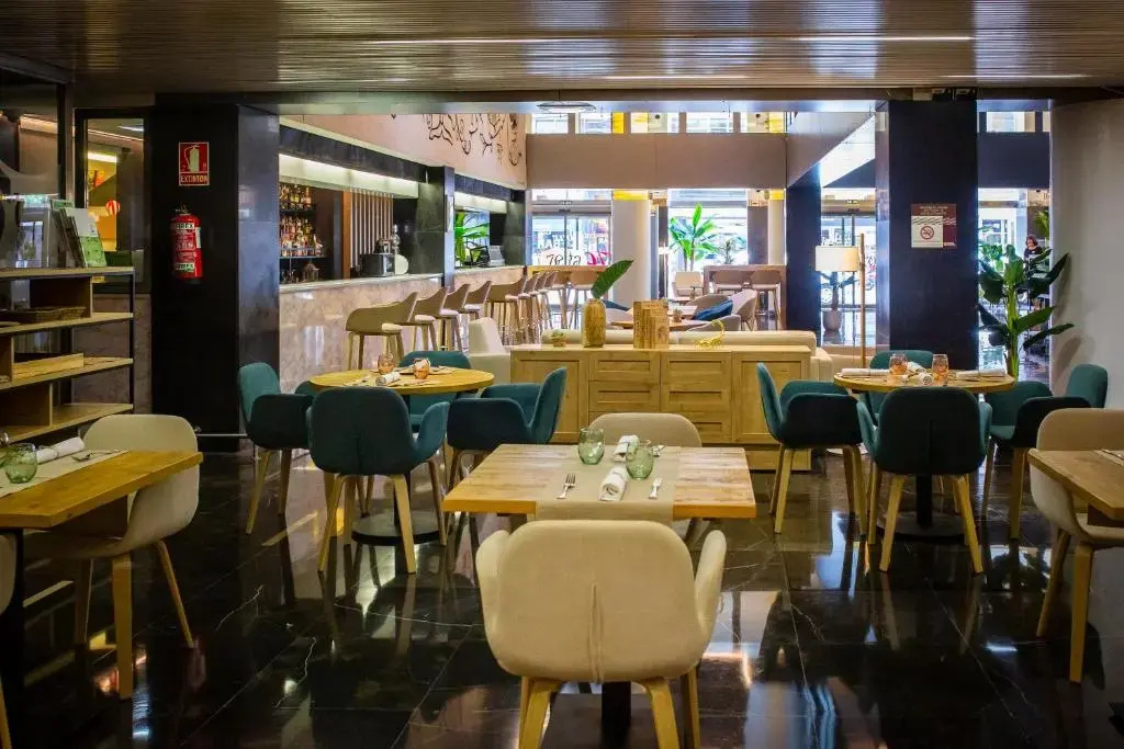 Hotel Vincci Zentro Zaragoza - Général