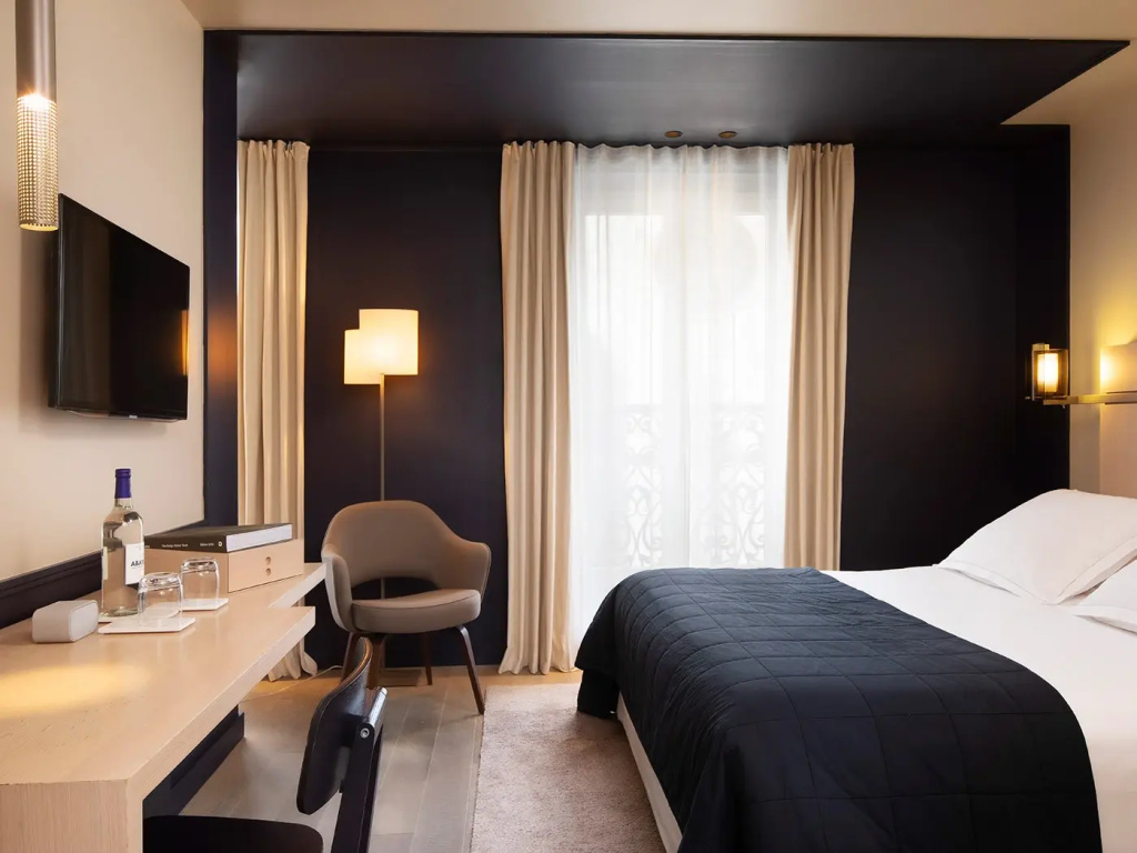 Superior Double room (full double bed)