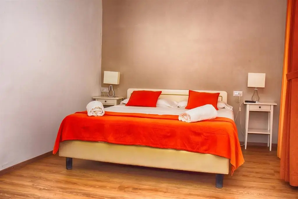 Superior Triple room