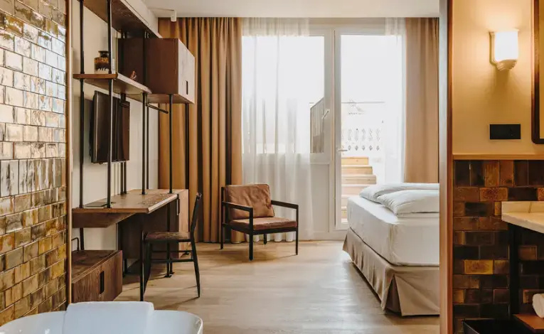 Interconnecting Suite