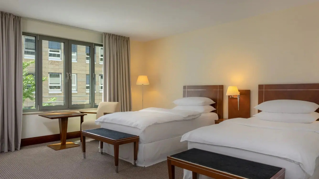 Executive Double room (twin beds)